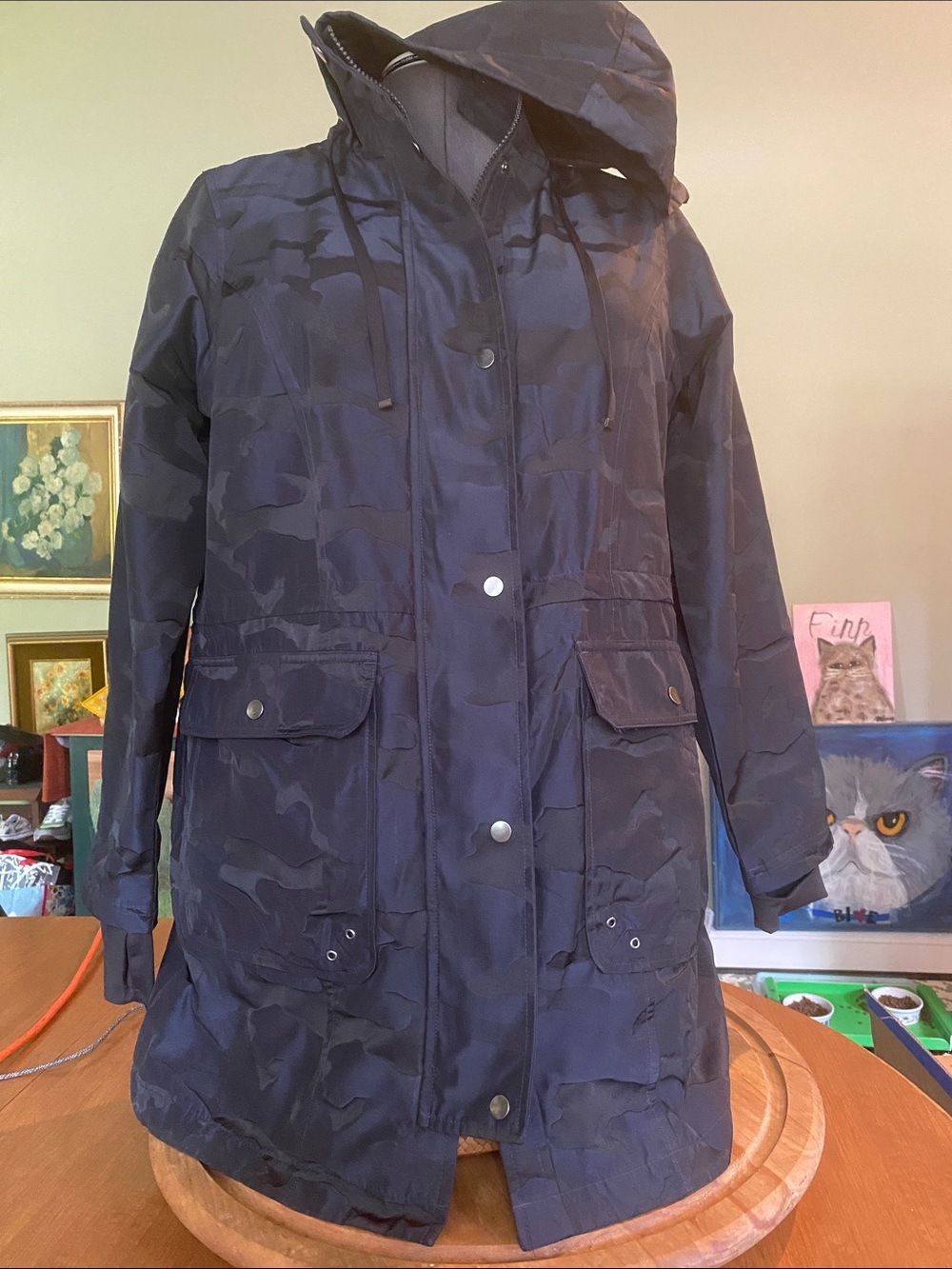 Athletic Works anorak jacket features a dark blue camo print & hood SZ LG (839)